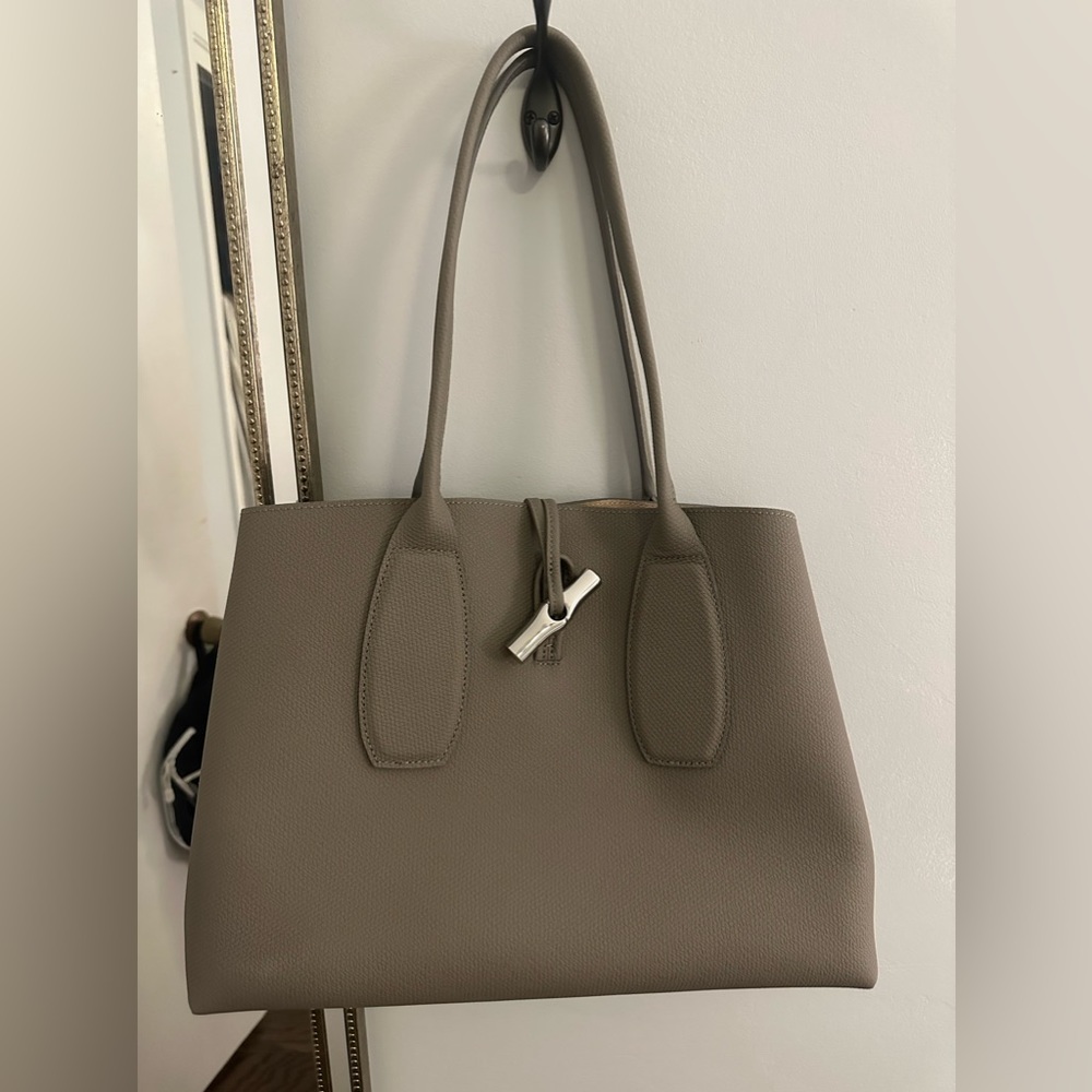 Grey Roseau Leather Tote Bag -never used, perfect condition, original dust bag. - Picture 4 of 14